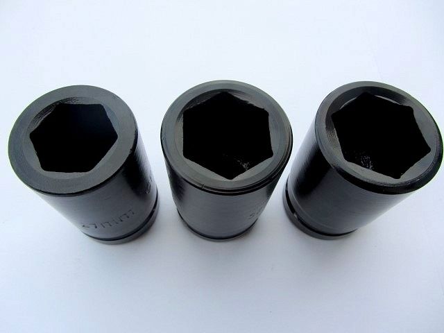 Nástrčné hlavice sada 3ks, 27,32,33mm, kufr, BASS