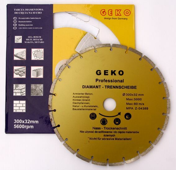 Diamantový řezný kotouč segmentový, 300x8x32mm, GEKO