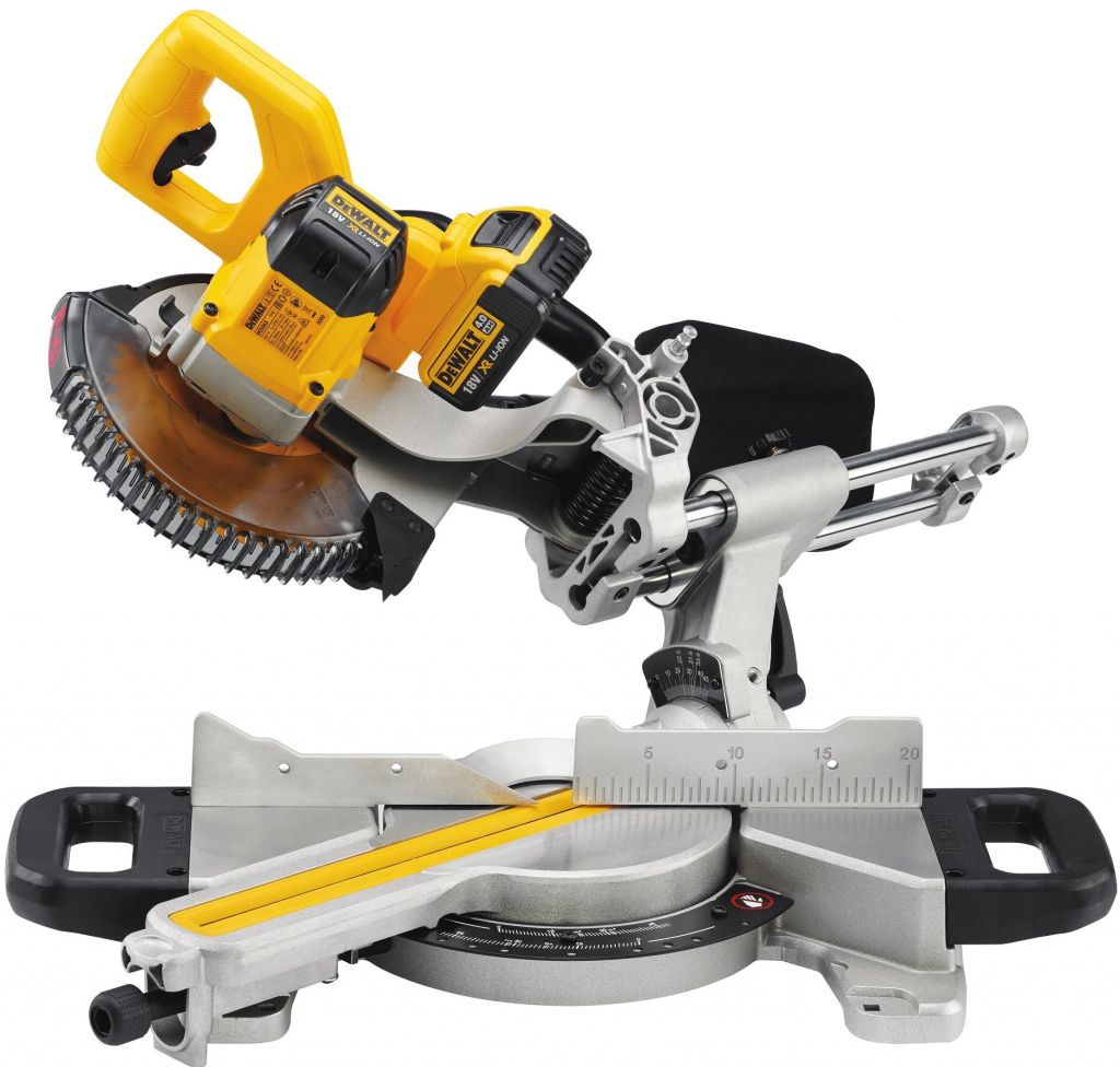 Aku pokosová pila 184mm 18 V DeWalt