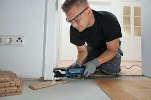Multifunkční nářadí Bosch GOP 40-30 Professional, 16ks příslušenství, L-BOXX, 0601231001