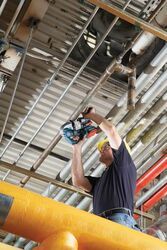 Aku pásová pila Bosch GCB 18 V-LI Professional - bez baterie, 06012A0300