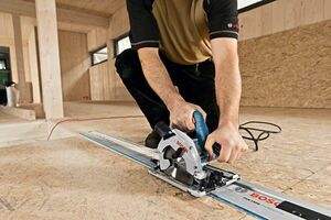 Okružní pila Bosch GKS 55+ GCE Professional, 0601682100