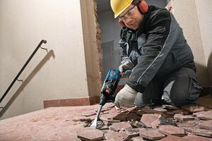 Vrtací kladivo SDS-Plus Bosch GBH 2-28 F Professional