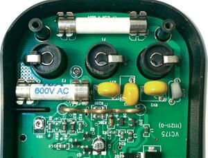 Digitální multimetr VC165, True RMS, 3 roky záruka VOLTCRAFT