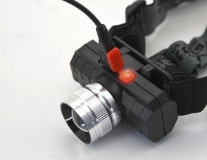 Čelovka SCORPION 90lm XPE ZOOM nabíjecí CATTARA