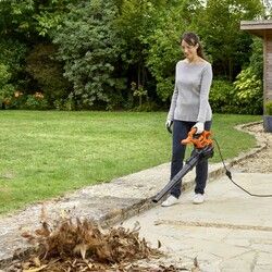 Zahradní vysavač, drtič a odfukovač listí DEWALT