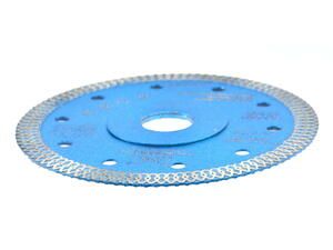 Diamantový lisovaný kotouč 125 x 10 x 22,23mm GEKO