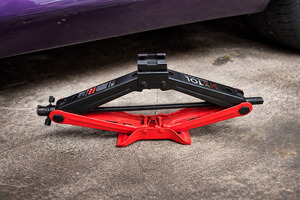 Nůžkový zvedák s ráčnou SX SCISSOR JACK FORK 2T SIXTOL