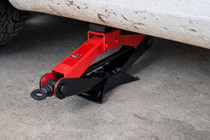 Nůžkový zvedák SX SCISSOR JACK 1,5T BASIC SIXTOL