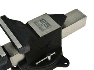 Profesionální svěrák otočný 6" (150mm) TVARDY