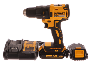 Bezuhlíková vrtačka aku, 2x1.5 Ah, 18V XR Li-Ion, DeWALT DCD777S2T