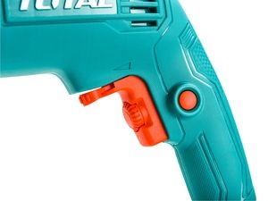 Vrtačka s příklepem a nářadím, 680W, 115ks TOTAL-TOOLS