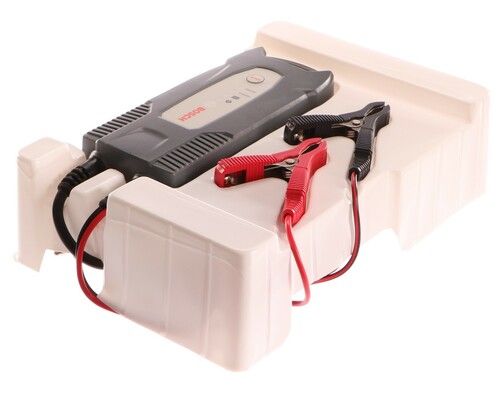 Nabíječka baterií BOSCH C1 12V 3,5A, 018999901M