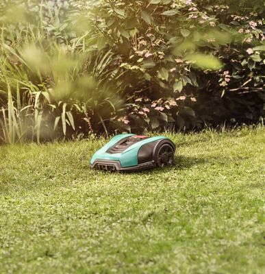Robotická sekačka na trávu Bosch Indego 350 Connect, 06008B0100