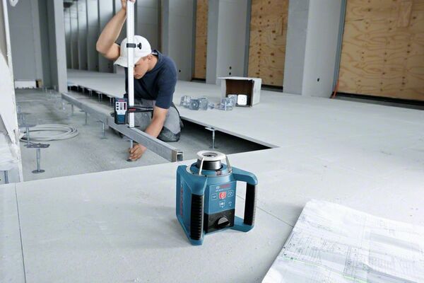 Rotační laser Bosch GRL 300 HV + přijímač, měřící lať Professional, 061599403Y