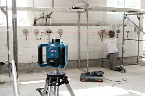 Rotační laser Bosch GRL 300 HV + přijímač, měřící lať Professional, 061599403Y