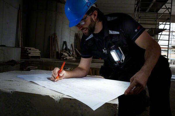 Aku svítilna Bosch GLI DeciLED Professional - bez baterie, 06014A0000