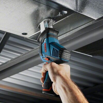 Pila ocaska Bosch GSA 10,8 V-LI Professional - bez baterie, 060164L902