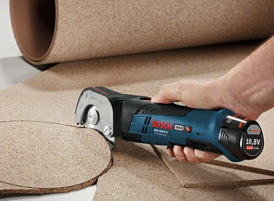 Aku univerzální nůžky Bosch GUS 10,8 V-LI Professional, 06019B2904