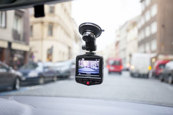 Palubní kamera Lamax drive C7