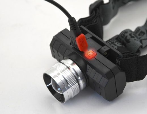 Čelovka SCORPION 90lm XPE ZOOM nabíjecí CATTARA