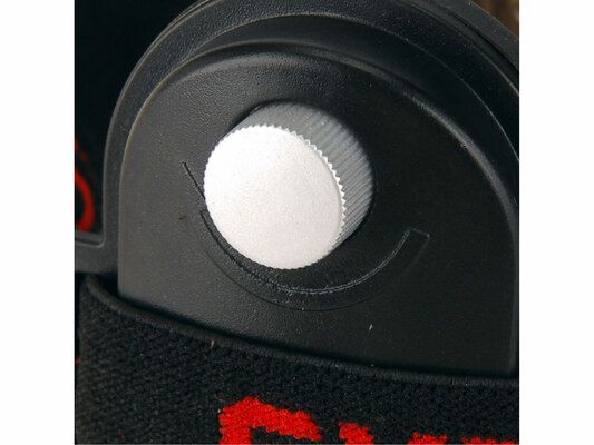 Čelovka 3W CREE XPE s regulací, svítivost 120lm, dosvit 100m, funkce ZOOM, 2módy světla EXTOL-LIGHT