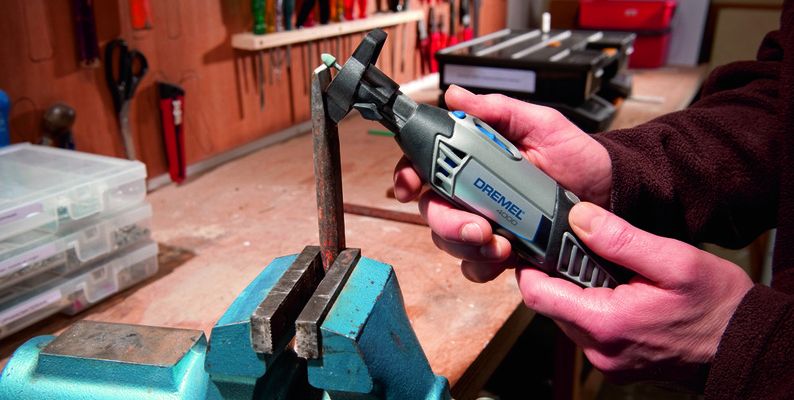 Univerzální nářadí DREMEL 4000 Series, 45 ks příslušenství, textilní taška, F0134000JC