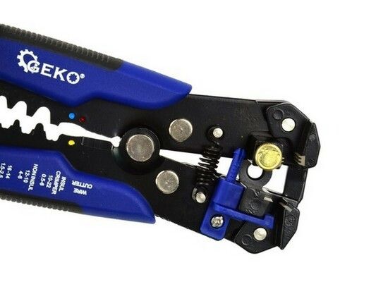 Multifunkční odizolovací nástroj pro kabely a vodiče 0,2-6mm GEKO