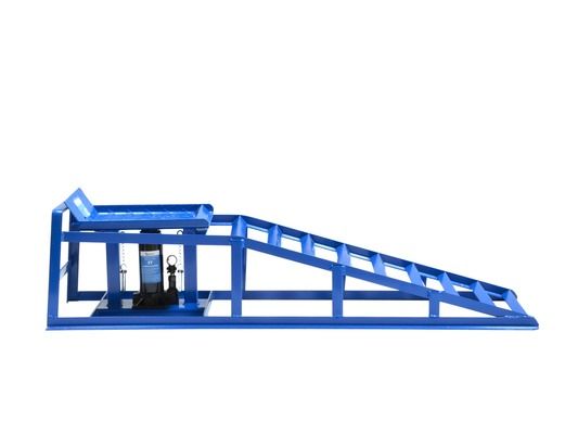 Nájezdová rampa s hydraulickým zvedákem 2t, 1ks GEKO