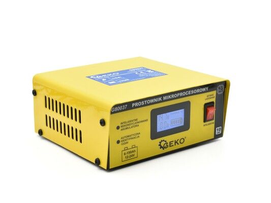 Mikroprocesorová nabíječka autobaterií LCD 12/24V GEKO