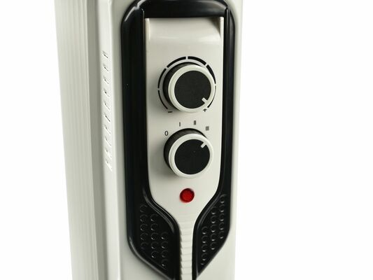 Olejový ohřívač s regulací a 9 žebrovým termostatem 2000W GEKO