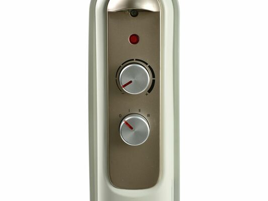 Olejový ohřívač s regulací a termostatem 11 žeber 2500W B14 GEKO