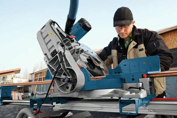 Pokosová pila Bosch GCM 12 GDL Professional, 0601B23600