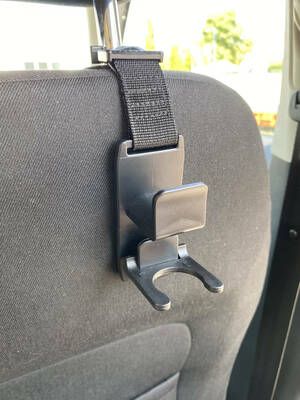 Háček do auta za opěrku hlavy CAR HOOK 2, 2ks SIXTOL
