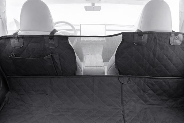 Ochranná deka do auta pod psa CAR OSCAR SIXTOL