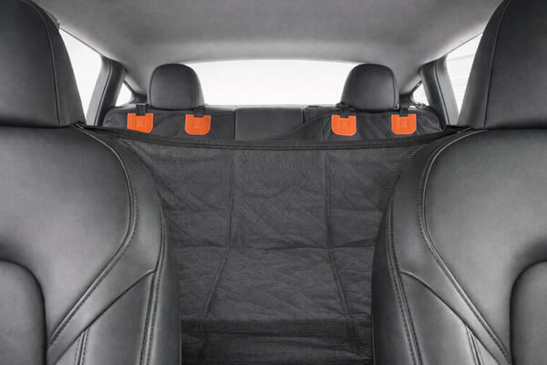 Ochranná deka do auta pod psa CAR KESSIE SIXTOL