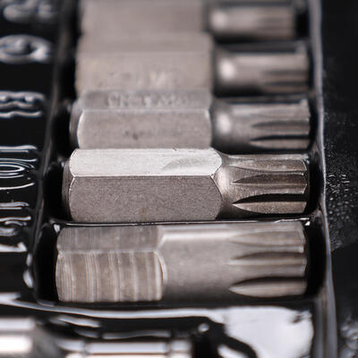 Sada torx bitů v kovovém pouzdře MECHANIC TORX SET 1, 40 ks SIXTOL