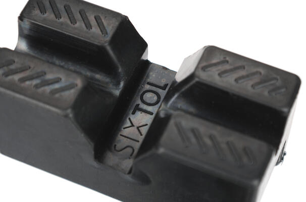 Gumová podložka pro podstavec pod auto MECHANIC CAR STAND PRO 6T, 102x47x50 mm SIXTOL