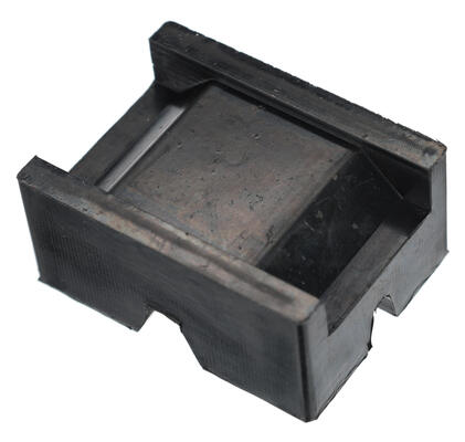 Gumová podložka pro podstavec pod auto skládací MECHANIC CAR STAND, 83x62x40 mm SIXTOL