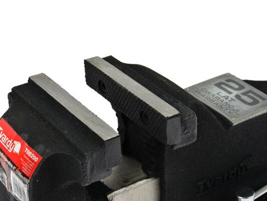Profesionální otočný svěrák 4" (100 mm) TVARDY