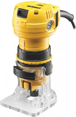 Ohraňovací fréza 590 W DeWalt